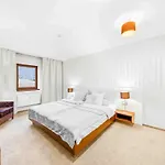 Parkview 52m2 Apartment