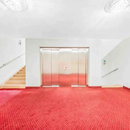 Parkview 52m2 公寓 *